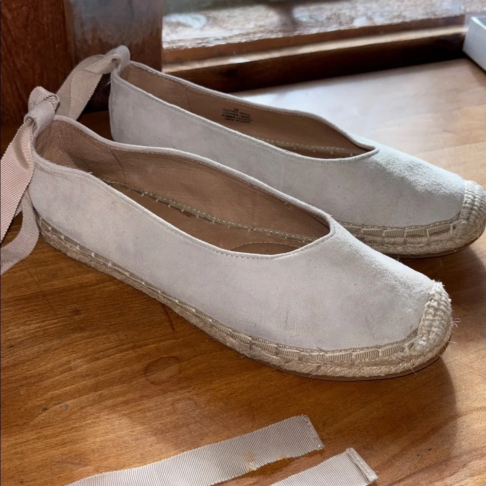 J. Jill Elegant Cream Suede Leather Flat Espadrilles, Ankle Tie Ribbon, NWOT